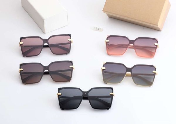 letter box glasses 1261 designer sunglasses summer sunglasses women adumbral goggle quality d1o brand 5 womens highly color with uv400 nneo, White;black
letter box glasses 1261 designer sunglasses summer sunglasses women adumbral goggle quality d1o brand 5 womens highly color with uv400 nneo, White;black