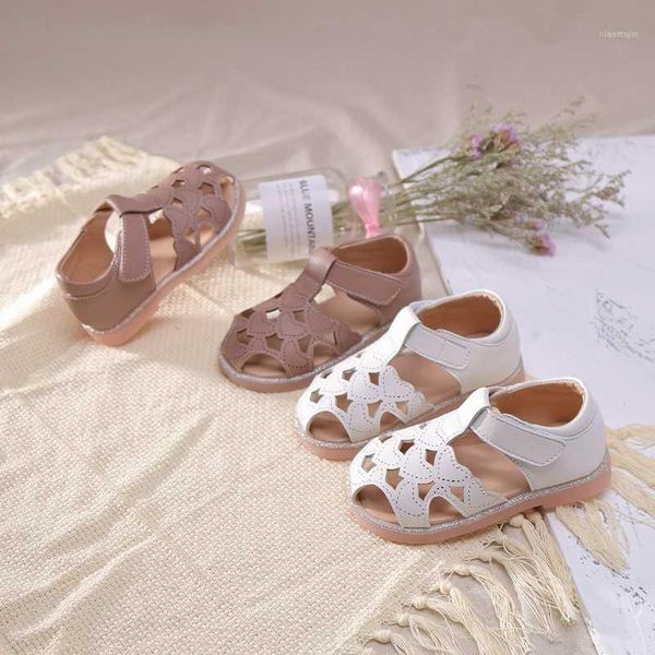 sandals girls 2021 summer princess shoes pu leather sweet children cut-out fashion rain sgf0771, Black;red
sandals girls 2021 summer princess shoes pu leather sweet children cut-out fashion rain sgf0771, Black;red