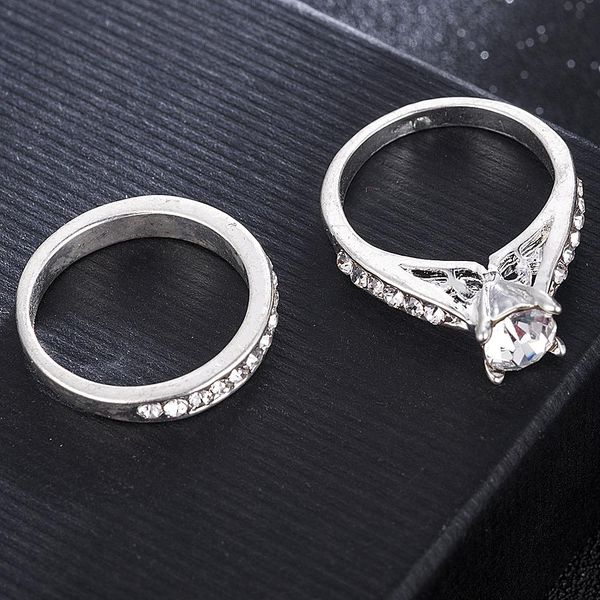 2pcs/set charm lovers ring bijoux femme fashion jewelry bijoux crystal engagement wedding rings for women men anel wmtdkb bdesybag, Silver
2pcs/set charm lovers ring bijoux femme fashion jewelry bijoux crystal engagement wedding rings for women men anel wmtdkb bdesybag, Silver