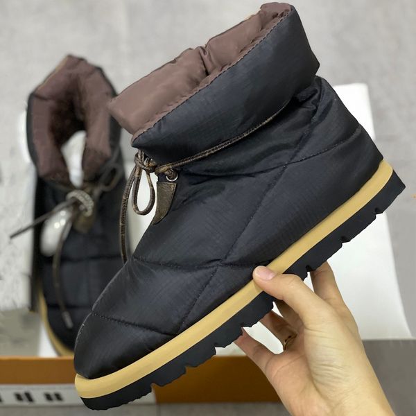winter pillow flat down shoes women designers platform ankle boots warm print falts eiderdown lace-up snow boot 265, Black
winter pillow flat down shoes women designers platform ankle boots warm print falts eiderdown lace-up snow boot 265, Black