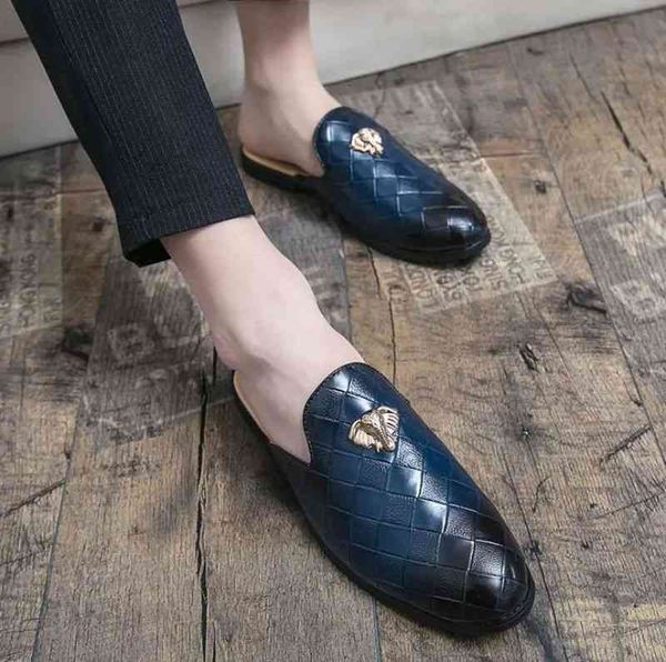 pu trendy men leather half baotou slippers woven pattern low heel british retro metal decoration classic versatile large size 38-46 dh057, Black
pu trendy men leather half baotou slippers woven pattern low heel british retro metal decoration classic versatile large size 38-46 dh057, Black