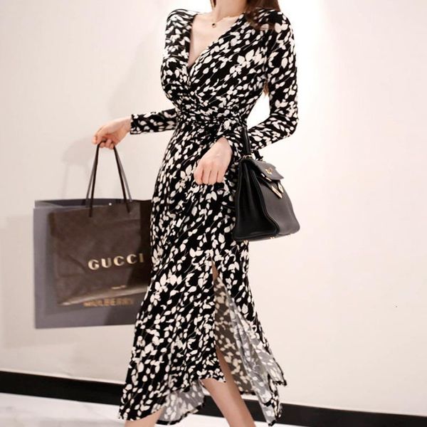 maxi dress for women long sleeve black elegant floral print v neck cotton vestidos female casual loose boho dresses, Black;gray
maxi dress for women long sleeve black elegant floral print v neck cotton vestidos female casual loose boho dresses, Black;gray