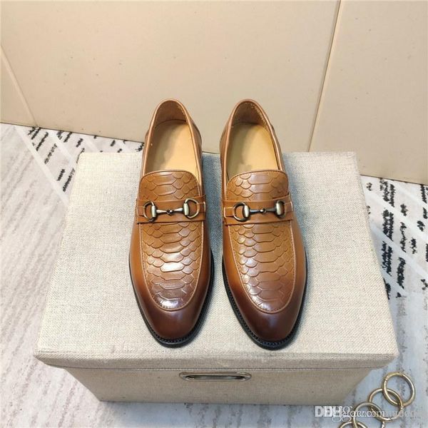 g1 new arrive brand designer mens oxfords england style male flat dress shoes lace up for summer mens flats 33, Black
g1 new arrive brand designer mens oxfords england style male flat dress shoes lace up for summer mens flats 33, Black