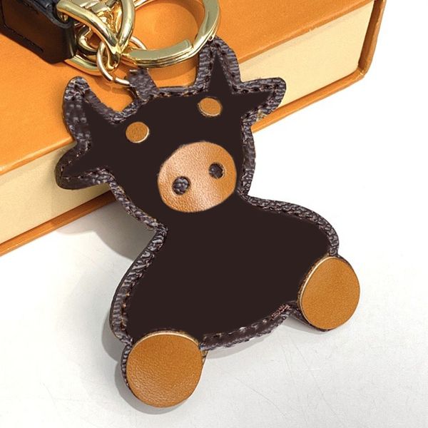 2021 new designer ox cattle cow keychain fashion men car keyring holder women bull ox pendant christmas new year gift, Slivery;golden
2021 new designer ox cattle cow keychain fashion men car keyring holder women bull ox pendant christmas new year gift, Slivery;golden