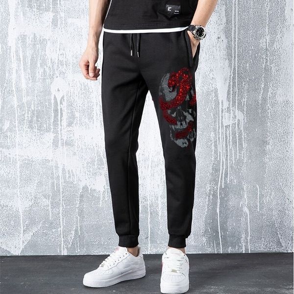 new men's skull sweatpants fitness joggers spring male side drill high street hip long trousers rhinestones pants swe 201110, Black
new men's skull sweatpants fitness joggers spring male side drill high street hip long trousers rhinestones pants swe 201110, Black