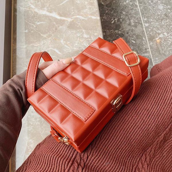 shoulder bags vintage fashion female small square rhombus 2021 quality pu leather women designer handbag high capacity messenger bag
shoulder bags vintage fashion female small square rhombus 2021 quality pu leather women designer handbag high capacity messenger bag