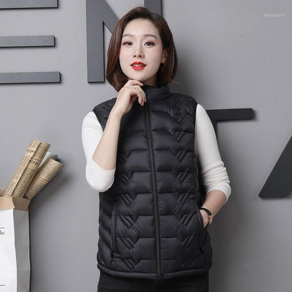 women's vests winter women sleeveless ultra light down slim jacket girl gilet plus lightweight windproof warm size 6xl y941, Black;white
women's vests winter women sleeveless ultra light down slim jacket girl gilet plus lightweight windproof warm size 6xl y941, Black;white