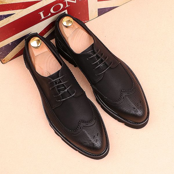 style of korean men leisure nightclub marriage leather sculpture broach black shoe bullock sneaker shoes crr5
style of korean men leisure nightclub marriage leather sculpture broach black shoe bullock sneaker shoes crr5