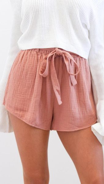 style american and american women's casual casual elastic waist joker cotton belt wide-leg shorts, White;black
style american and american women's casual casual elastic waist joker cotton belt wide-leg shorts, White;black