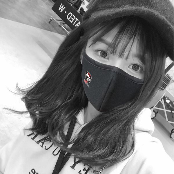 fashion pure printed face mask trendy design elements thermal cotton reusable dustproof adjustable washable masks
fashion pure printed face mask trendy design elements thermal cotton reusable dustproof adjustable washable masks