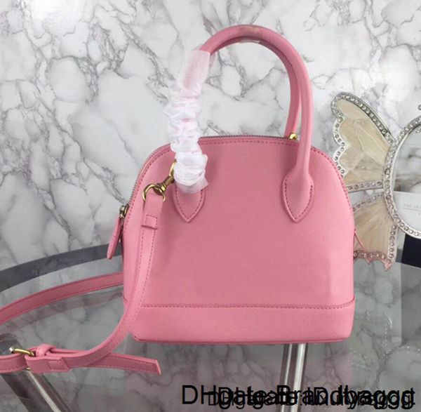 lady mini shell bag real leather handbag shoulder women messenger clutch bags crossbody purse shopping tote
lady mini shell bag real leather handbag shoulder women messenger clutch bags crossbody purse shopping tote