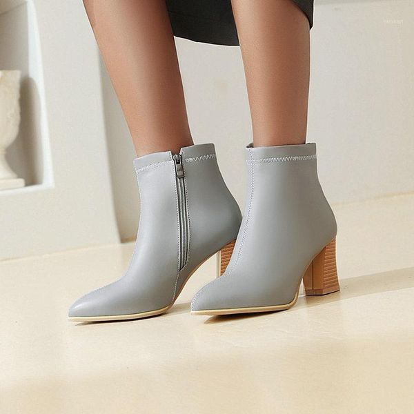 boots deat 2021 autumn and winter fashion casual women short pointed thick heel solid color zipper shoes sg1811, Black
boots deat 2021 autumn and winter fashion casual women short pointed thick heel solid color zipper shoes sg1811, Black