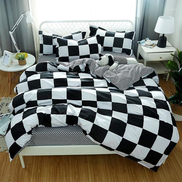 black white lattice printed bed cover set kids duvet cover child bed sheets and pillowcases comforter bedding set j0371
black white lattice printed bed cover set kids duvet cover child bed sheets and pillowcases comforter bedding set j0371