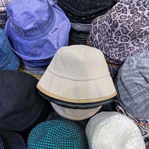 net small fragrance fisherman's red fashionable korean basin sun protection hat women's face cover tide new wide eaves in spring a, Blue;gray
net small fragrance fisherman's red fashionable korean basin sun protection hat women's face cover tide new wide eaves in spring a, Blue;gray