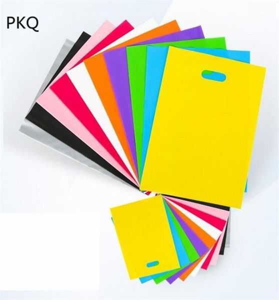 gift wrap 5pcs 4 sizes colorful shopping plastic bag clothing storage package pouch with handle retail boutique bags1
gift wrap 5pcs 4 sizes colorful shopping plastic bag clothing storage package pouch with handle retail boutique bags1