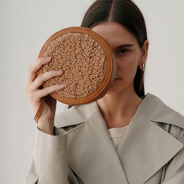 mini round design bags soft pu plush female 2021 winter crossbody shoulder bag handbags and purses
mini round design bags soft pu plush female 2021 winter crossbody shoulder bag handbags and purses