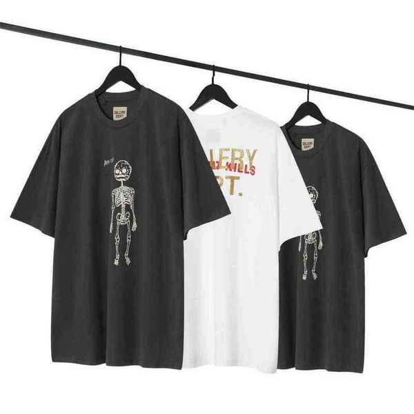 factory outlet gallerydept gilded letter black white skull print washed used loose short sleeve men's and women's t-shirt, White;black 
factory outlet gallerydept gilded letter black white skull print washed used loose short sleeve men's and women's t-shirt, White;black