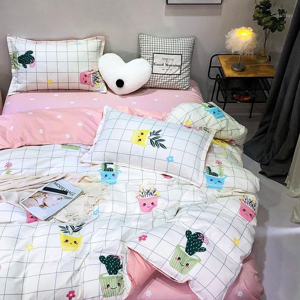 four-piece bedding kit dormitory bedding single-style quilt bed sheet quilt cover three-piece set1
four-piece bedding kit dormitory bedding single-style quilt bed sheet quilt cover three-piece set1