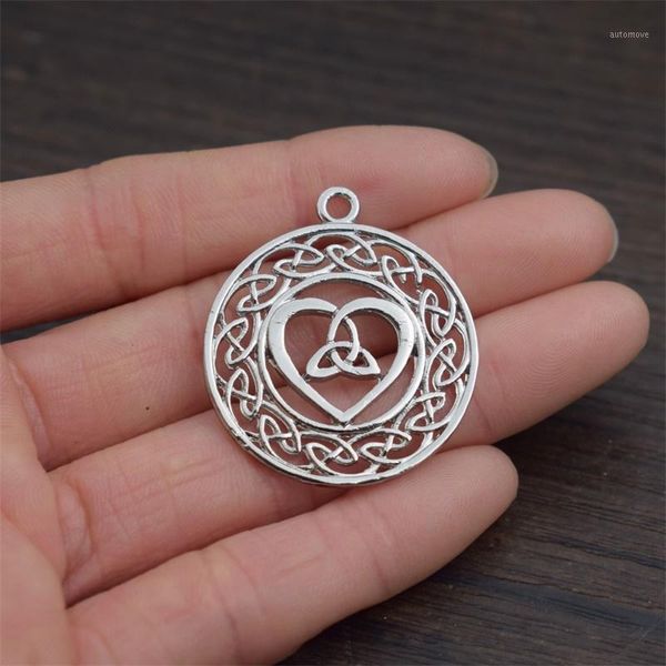 12pcs fashion openwork lace love heart keychchain pendant husband boyfriend gifts keyrings1, Silver
12pcs fashion openwork lace love heart keychchain pendant husband boyfriend gifts keyrings1, Silver