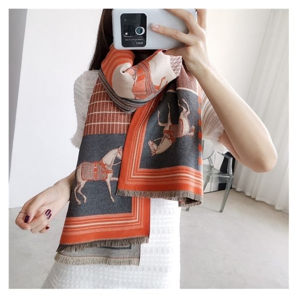 fashion pashmina scarf women animal print winter cashmere scarfs female 185*65cm shawls and wraps neck scarves for lady y201024, Blue;gray
fashion pashmina scarf women animal print winter cashmere scarfs female 185*65cm shawls and wraps neck scarves for lady y201024, Blue;gray