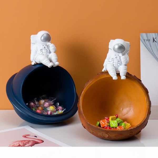 европейское искусство смола астронавт хранения украшения для дома и офиса spaceman фрукты ювелирные изделия конфеты лоток домашнее украшение
европейское искусство смола астронавт хранения украшения для дома и офиса spaceman фрукты ювелирные изделия конфеты лоток домашнее украшение