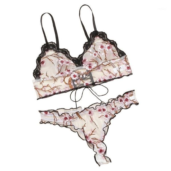 2020 women's fashion lingerie non-wired bra and panties set lace charming seductive underwear eroottinen alusvaatteet1, Red;black
2020 women's fashion lingerie non-wired bra and panties set lace charming seductive underwear eroottinen alusvaatteet1, Red;black