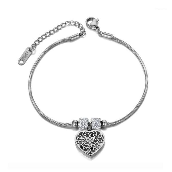 vintage cz crystal & heart charm bracelets bangle for women stainless steel snake chain bohemia beach bracelet b191191, Golden;silver
vintage cz crystal & heart charm bracelets bangle for women stainless steel snake chain bohemia beach bracelet b191191, Golden;silver
