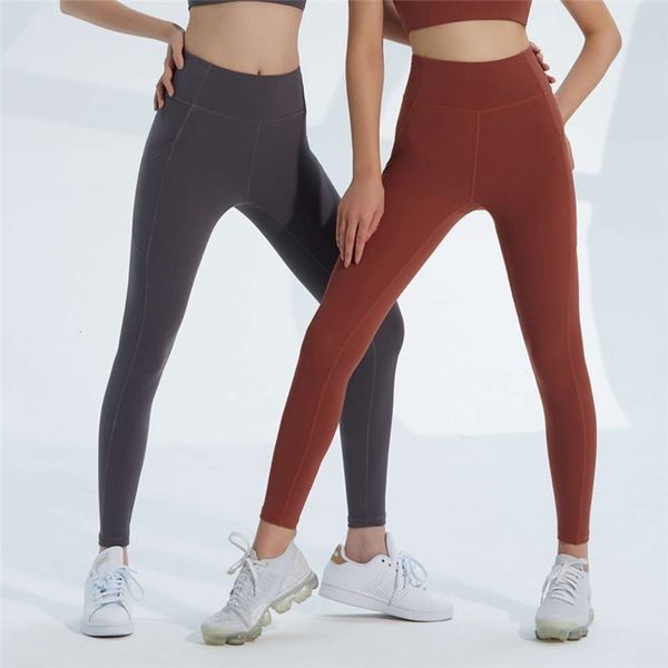 new style comfortable nude pants women's high waist sports fitness belt pocket splicing hip yoga tights feel shopping 2020, Black
new style comfortable nude pants women's high waist sports fitness belt pocket splicing hip yoga tights feel shopping 2020, Black