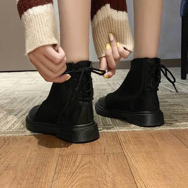streetwear black ankle boots women summer autumn mesh breathable sock shoes fashion casual slip on platform zapatos 2020 new
streetwear black ankle boots women summer autumn mesh breathable sock shoes fashion casual slip on platform zapatos 2020 new