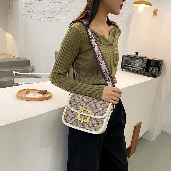 brand women letter printing shoulder bag fashion luxurious women handbag pu leather crossbody bag cell phone mini
brand women letter printing shoulder bag fashion luxurious women handbag pu leather crossbody bag cell phone mini