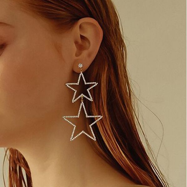 2021 exaggerated big cz star charm dangle drop earring micro pave bling zirconia christmas gift for women lover wholesale, Golden;silver
2021 exaggerated big cz star charm dangle drop earring micro pave bling zirconia christmas gift for women lover wholesale, Golden;silver
