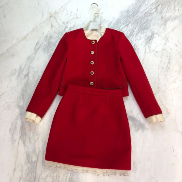 european and american style women's custom retro red single-breasted apricot collar long sleeve jacket spliced wooden ear edge half ski, White
european and american style women's custom retro red single-breasted apricot collar long sleeve jacket spliced wooden ear edge half ski, White