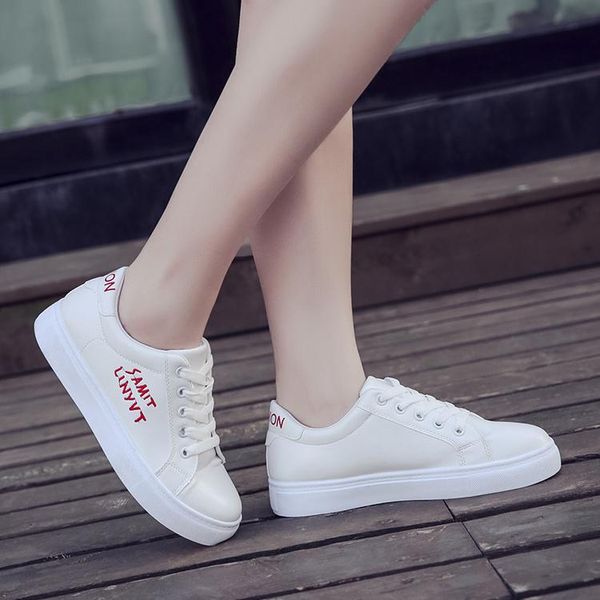 nice new women white shoes korean version of the wild student casual shoes fashion flat women single, Black
nice new women white shoes korean version of the wild student casual shoes fashion flat women single, Black