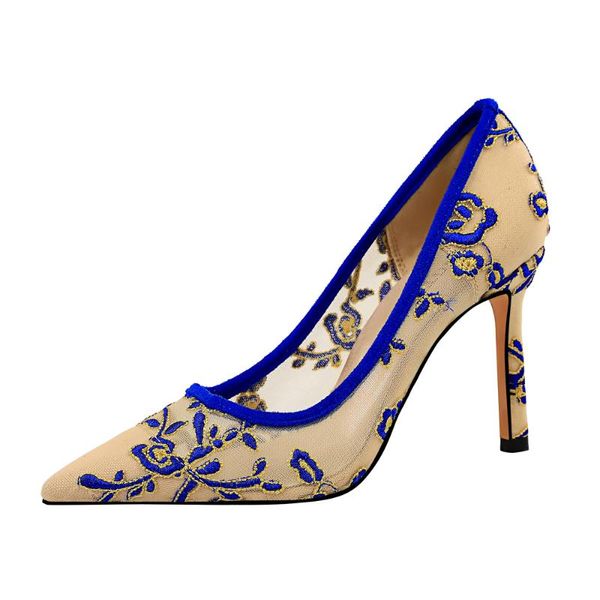 new hollow women pumps fashion embroidery high heels ladies shoes elegant wedding party shoes stiletto k0059, Black
new hollow women pumps fashion embroidery high heels ladies shoes elegant wedding party shoes stiletto k0059, Black