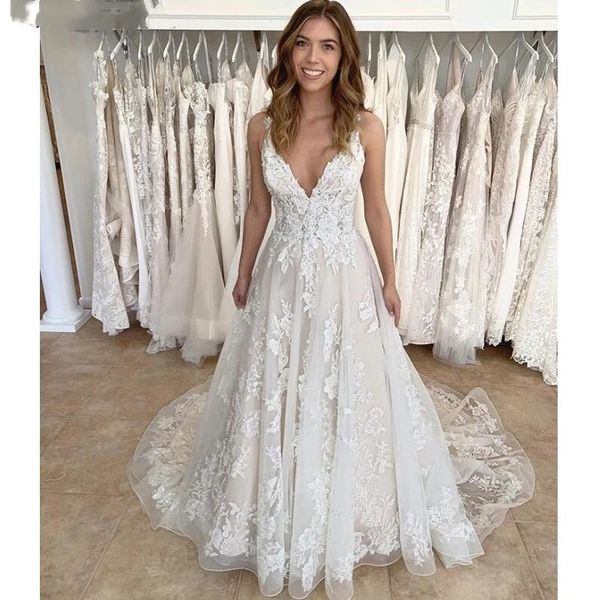 2021 vintage wedding dresses unique designer v-neck sleeveless a-line soft tulle lace bridal gowns with lace up back vestido de noiva, White
2021 vintage wedding dresses unique designer v-neck sleeveless a-line soft tulle lace bridal gowns with lace up back vestido de noiva, White