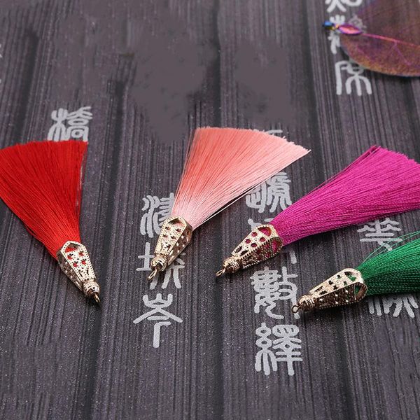 2 шт. mini metal pagoda tassel ювелирные изделия занавеска одежда декоративные аксессуары diy ключ сотовый телефон сумка бахой отделка tasse
2 шт. mini metal pagoda tassel ювелирные изделия занавеска одежда декоративные аксессуары diy ключ сотовый телефон сумка бахой отделка tasse
