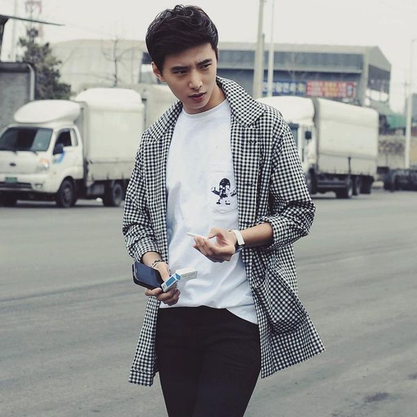 2020 spring and autumn new youth popular plaid single-layer long-sleeved trench coat fashion casual mid-length shirt black -xl1, Tan;black
2020 spring and autumn new youth popular plaid single-layer long-sleeved trench coat fashion casual mid-length shirt black -xl1, Tan;black