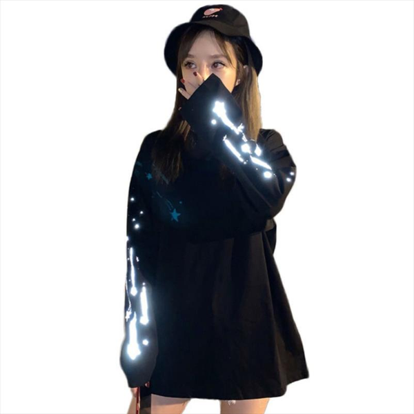 meteor reflective print oversize t shirt women street fashion harajuku long sleeves tee streetwear couple matching clothing, White
meteor reflective print oversize t shirt women street fashion harajuku long sleeves tee streetwear couple matching clothing, White