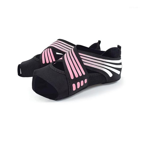 sports socks professional indoor women yoga half toe non slip ladies massage sport half-fingers pilates ballet dancing1, Black
sports socks professional indoor women yoga half toe non slip ladies massage sport half-fingers pilates ballet dancing1, Black