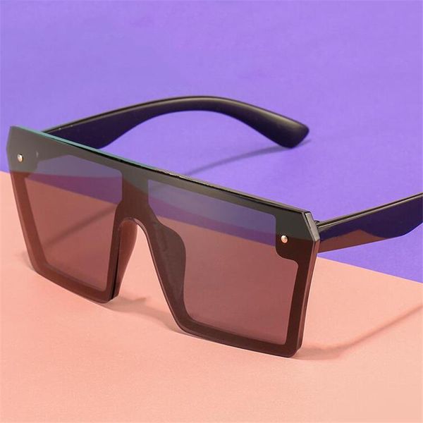 sunglasses trend big frame women conjoined square colorful reflective mercury glasses casual wild, White;black
sunglasses trend big frame women conjoined square colorful reflective mercury glasses casual wild, White;black