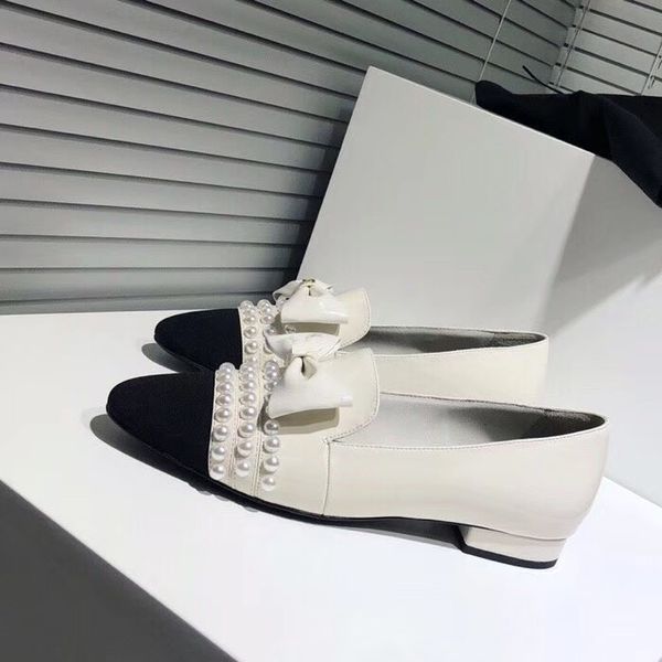 brand women cow leather low heel dress wedding shoe fashion pearl bowtie single shoe striped flannel office lady single shoe,35-41, Black
brand women cow leather low heel dress wedding shoe fashion pearl bowtie single shoe striped flannel office lady single shoe,35-41, Black