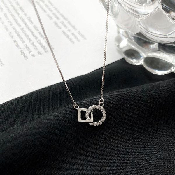 925 Sterling Silver Square Round Necklace for Women Geometric CZ Clavicle Chain Jewelry Gifts
925 Sterling Silver Square Round Necklace for Women Geometric CZ Clavicle Chain Jewelry Gifts