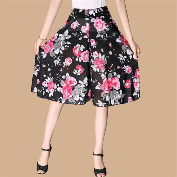 summer women casual loose chiffon elastic waist wide leg knee length skirt pants female lady high waist middle age mother pants, Black;white
summer women casual loose chiffon elastic waist wide leg knee length skirt pants female lady high waist middle age mother pants, Black;white