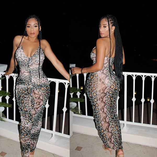 3s wholesale women clothing snake print suspender dress can private custom label if and only if meet our minimum requirement, White
3s wholesale women clothing snake print suspender dress can private custom label if and only if meet our minimum requirement, White