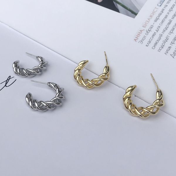 young ladies real 18k gold plated copper hoop earring twisted hollewed ear stud, Golden;silver
young ladies real 18k gold plated copper hoop earring twisted hollewed ear stud, Golden;silver