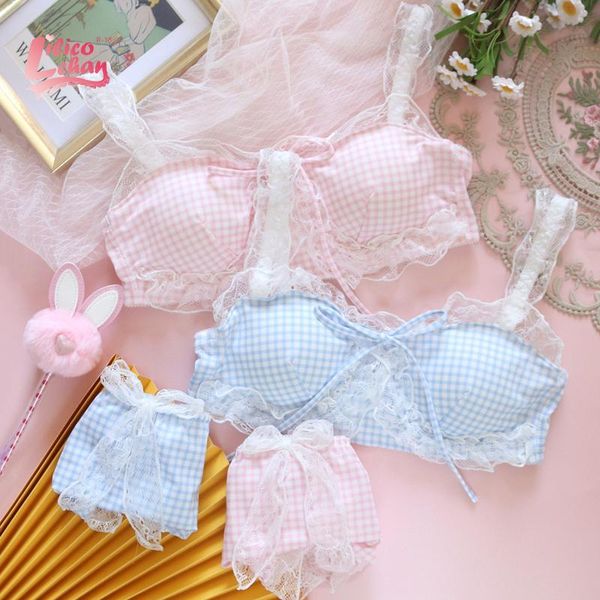 sweet pretty student of the comfortable bra set japanese girl without lattice steel ring check triangle cup rents tube, Red;black
sweet pretty student of the comfortable bra set japanese girl without lattice steel ring check triangle cup rents tube, Red;black
