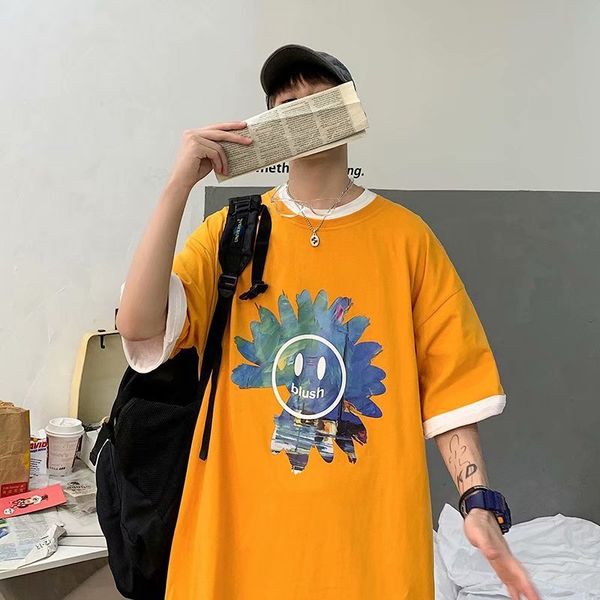 summer new daisy casual short sleeve t-shirt men's korean version simple design fresh loose top, White;black
summer new daisy casual short sleeve t-shirt men's korean version simple design fresh loose top, White;black