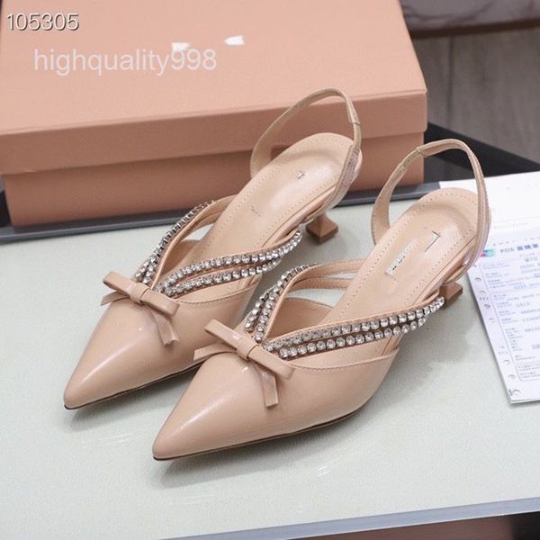 dress shoes high end quality sandal lady summer fashion back heel thick fairy style pointed single shoe, Black
dress shoes high end quality sandal lady summer fashion back heel thick fairy style pointed single shoe, Black