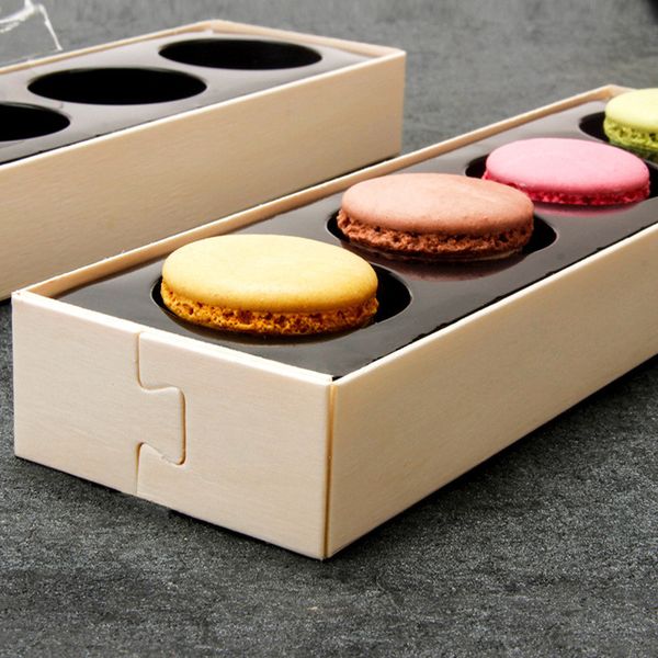 macaron with clear pvc window dessert cake chocolate muffin biscuits wooden package box
macaron with clear pvc window dessert cake chocolate muffin biscuits wooden package box