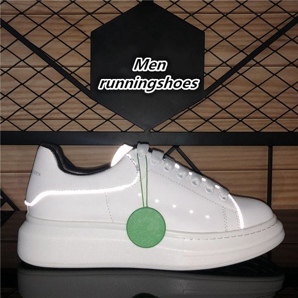 2020 women men mens daily lifestyle skateboarding shoe trendy platform walking trainers black glitter shinny luxury designer casual shoes
2020 women men mens daily lifestyle skateboarding shoe trendy platform walking trainers black glitter shinny luxury designer casual shoes